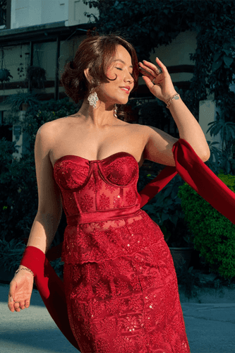 LAYLA: Sequin-Thread Corset Set with Boho Outer